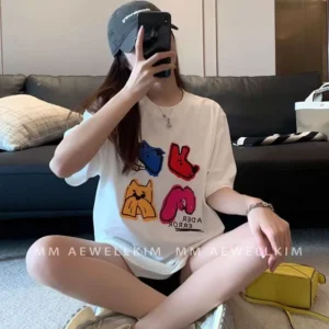 100%精梳棉~网红简约高级不挑人显瘦亲肤透气简约韩系动物抽象画
